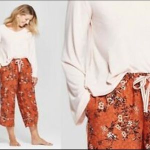 Gillian & O’Malley Pajama Bottoms Rust Floral XS